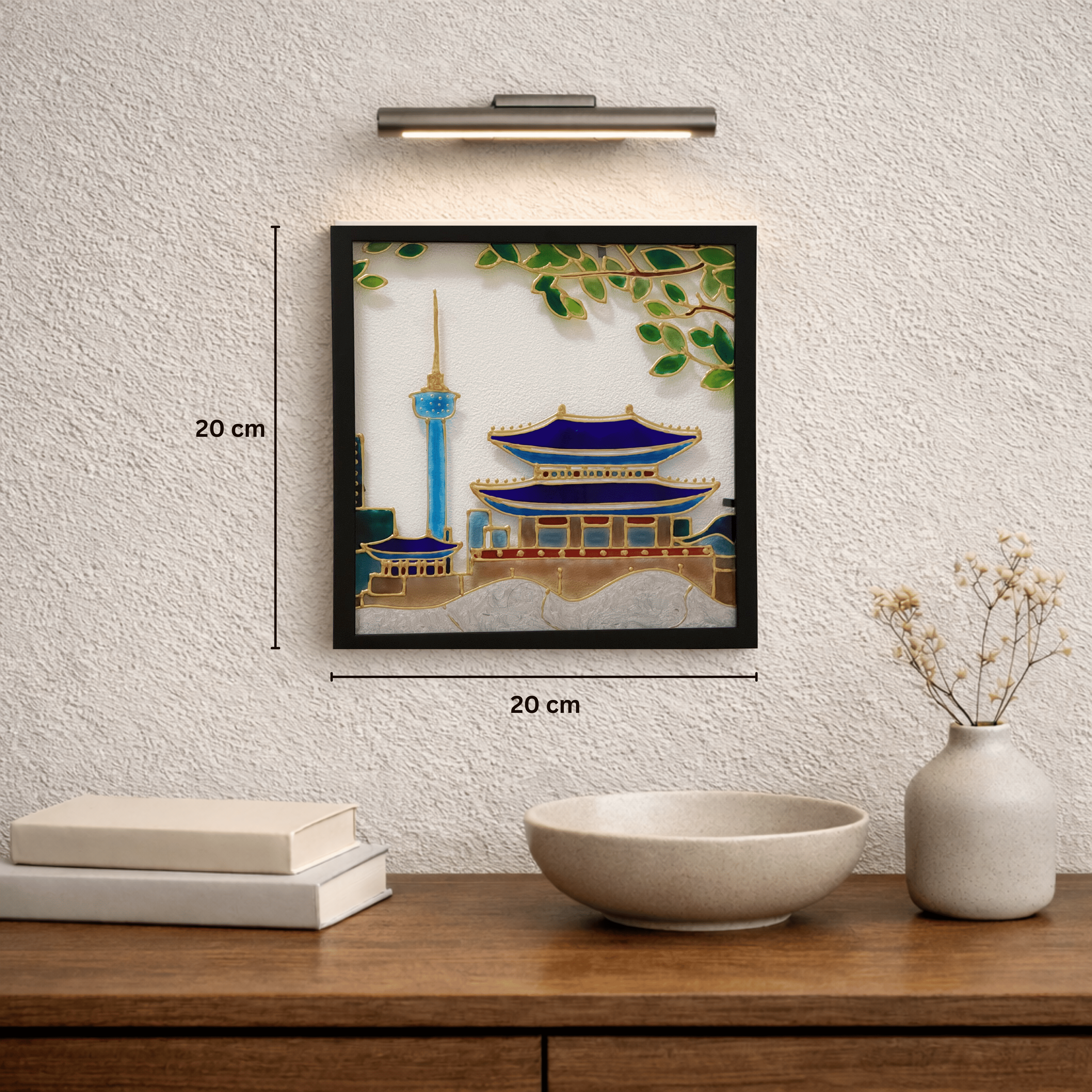 Seul art work on a wall.